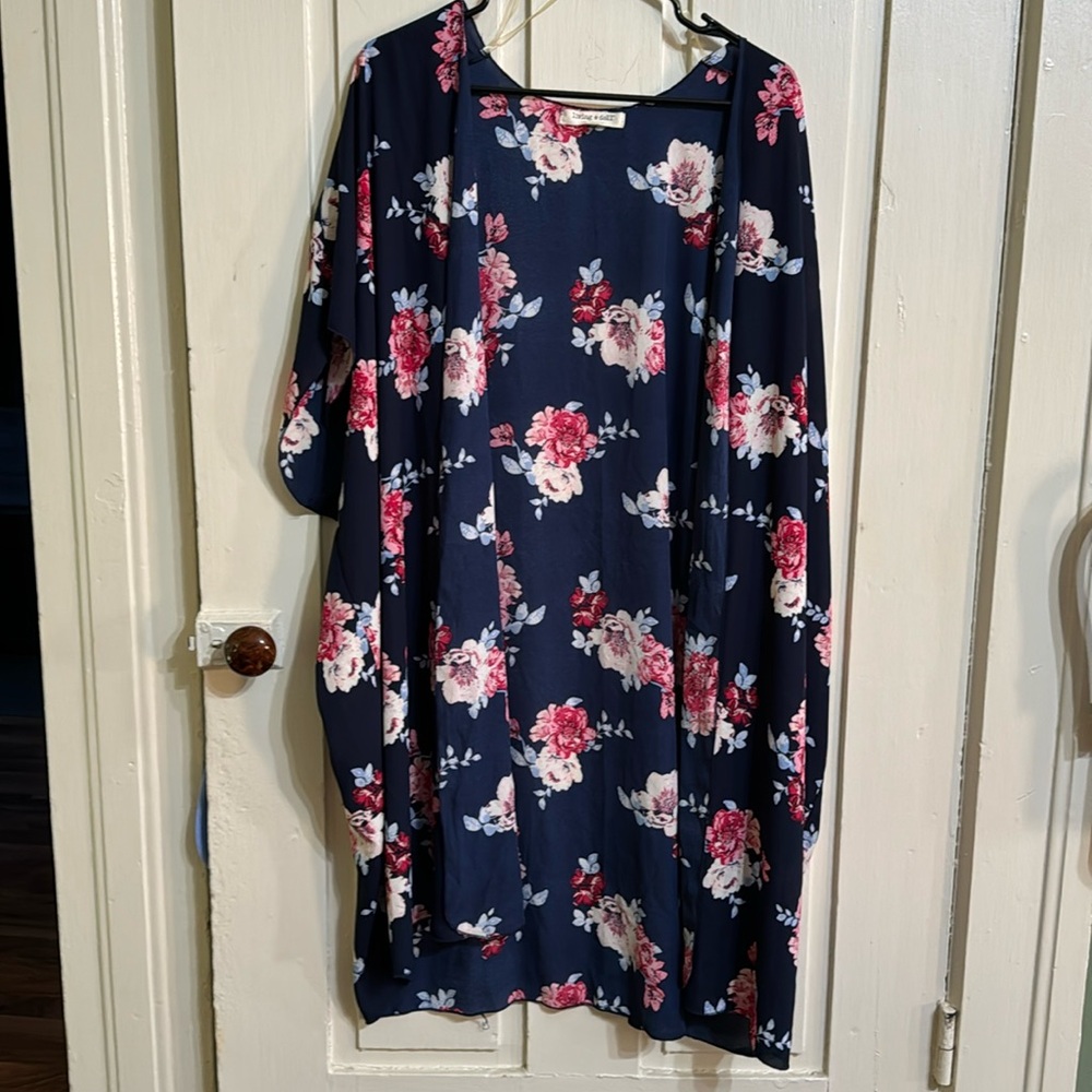 EUC Women’s Kimono top